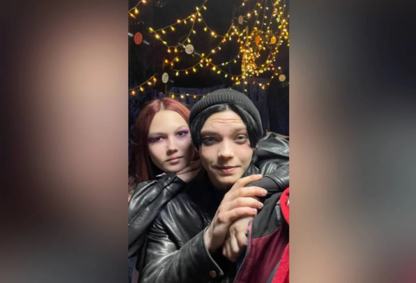 Ангарчанин сделал девушке предложение со сцены в День города
