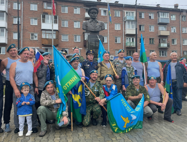 День Воздушно-десантных войск празднуют в Ангарске