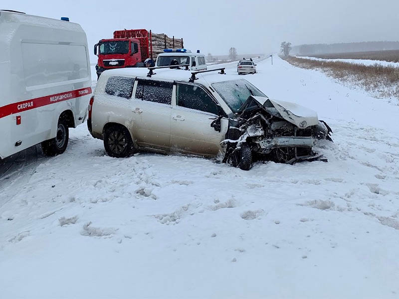 На дорогах Иркутской области погибли 5 человек