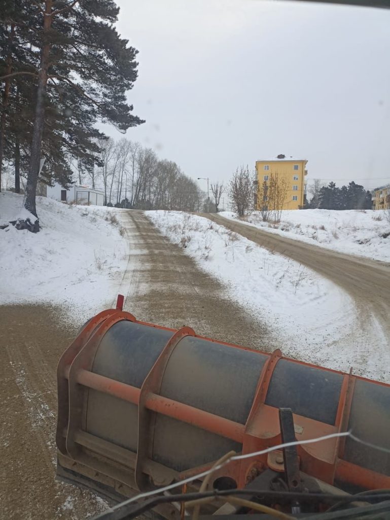 В Ангарске ликвидируют несанкционированные горки