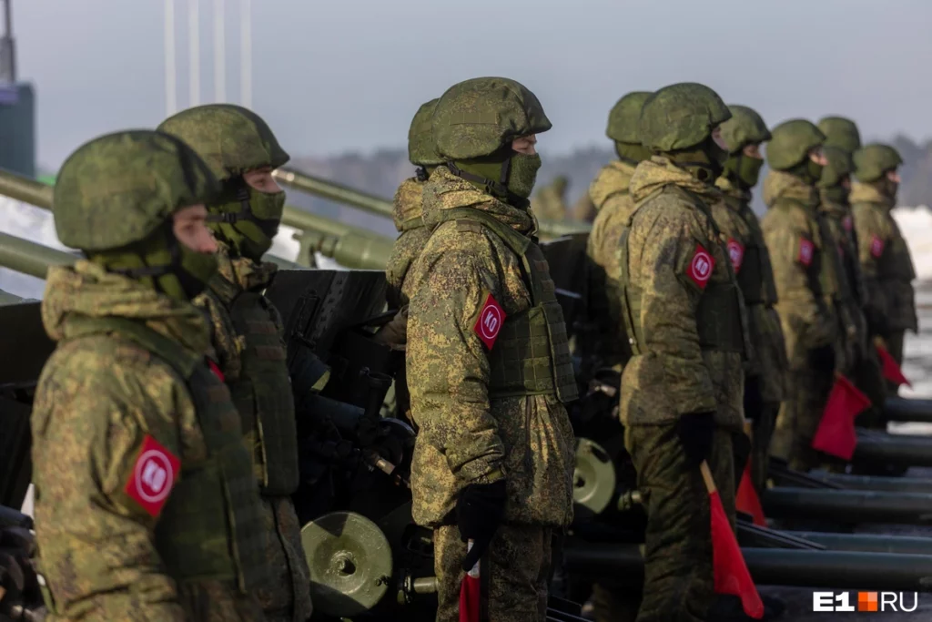 Двоих военных из Иркутской области освободили из украинского плена