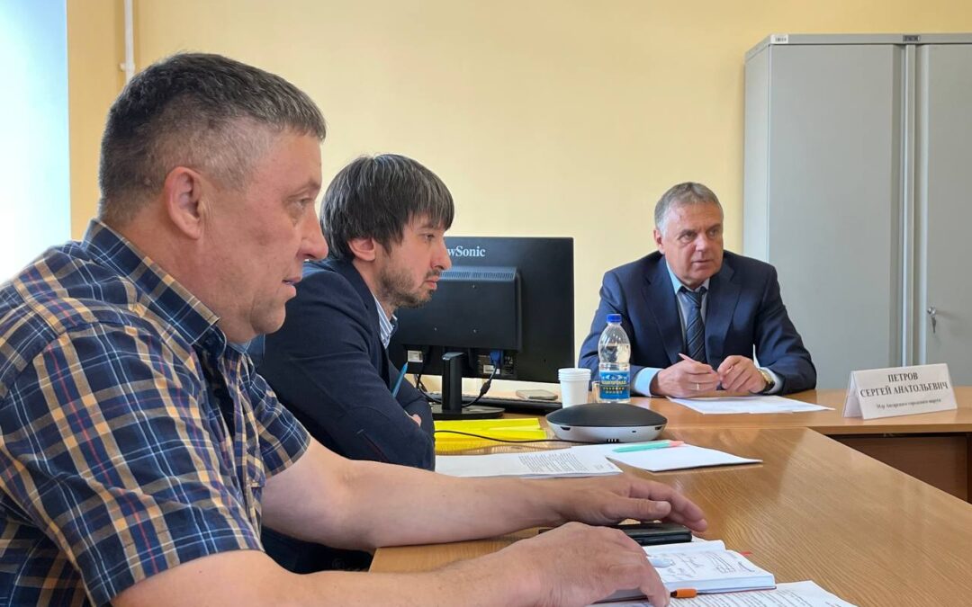 Мэр Ангарского округа провел прием по личным вопросам