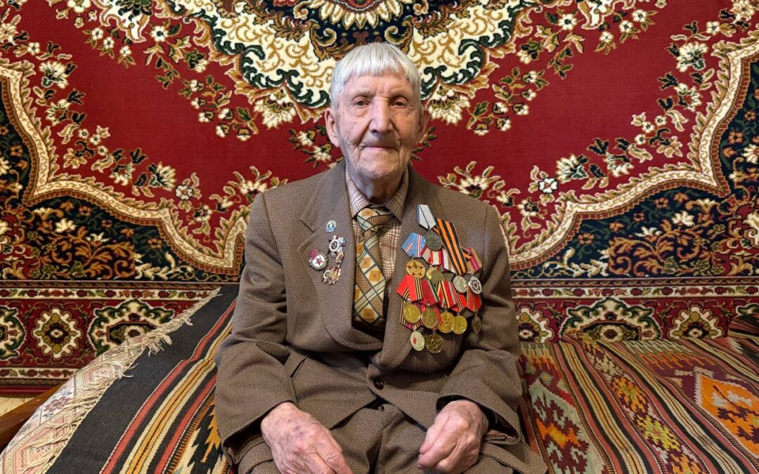 Ветерану войны Юрию Петровичу Лукашину исполнилось 100 лет