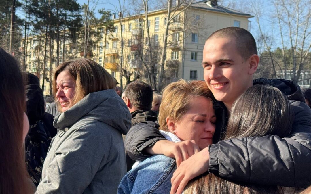 В Ангарске прошла торжественная отправка призывников