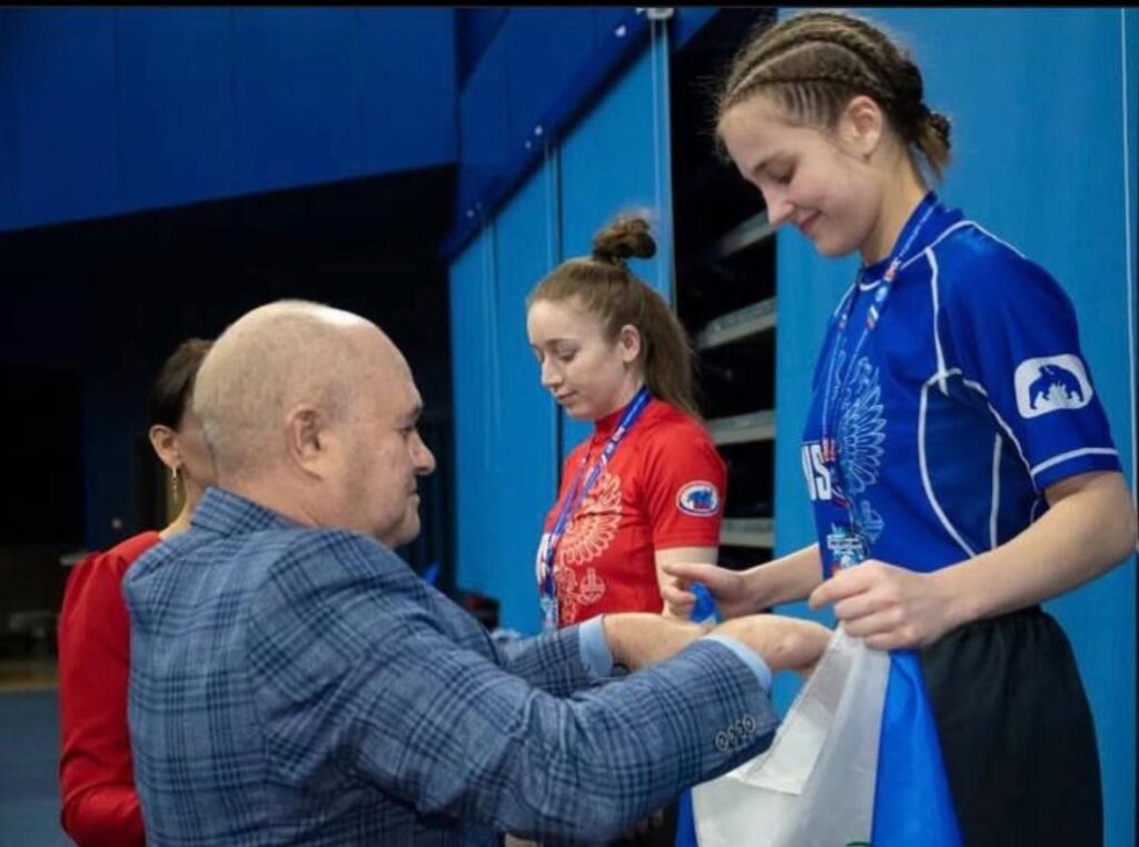 Ангарская спортсменка завоевала бронзовую медаль на чемпионате России по панкратиону
