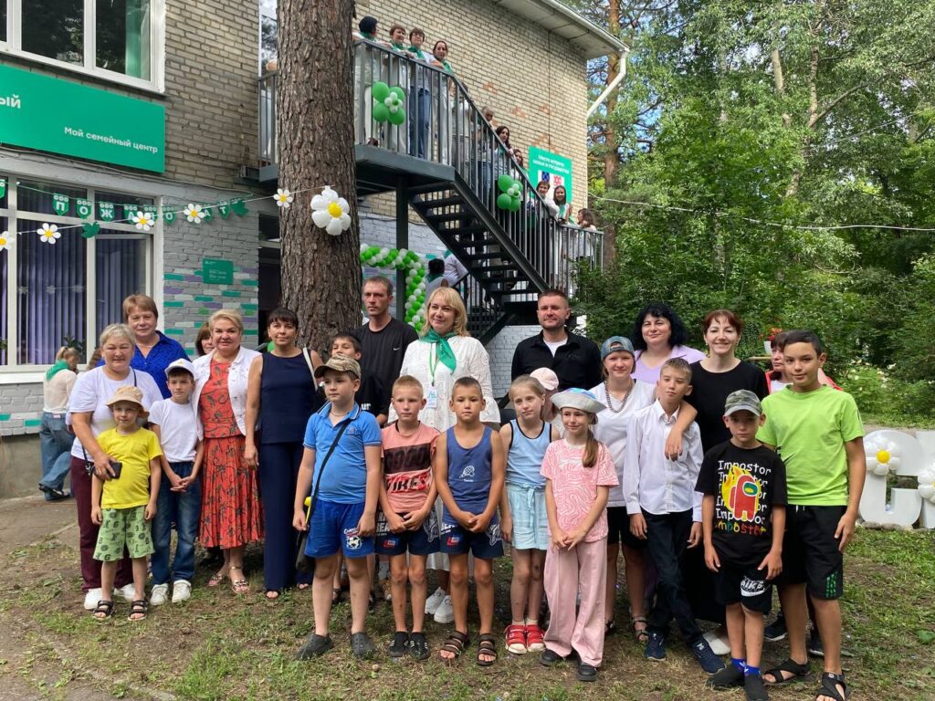 В Ангарске открылся новый Семейный многофункциональный центр