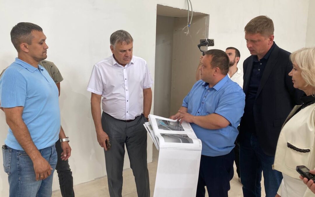 Продолжается ремонт молодежного центра «Театральный»