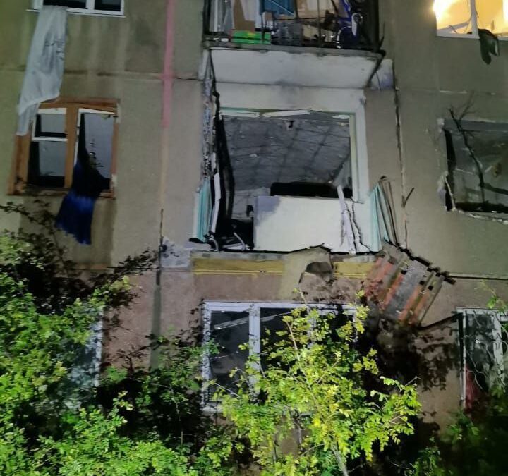 При взрыве в Ангарске погиб один человек. Фото квартиры после происшествия