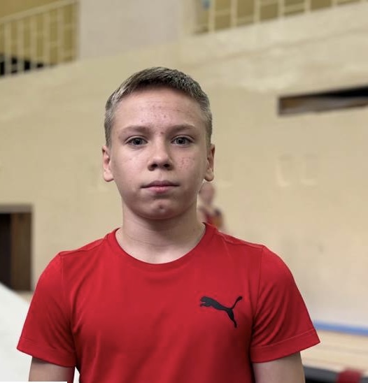 Ангарчанин одержал победу на первенстве СФО по спортивной гимнастике