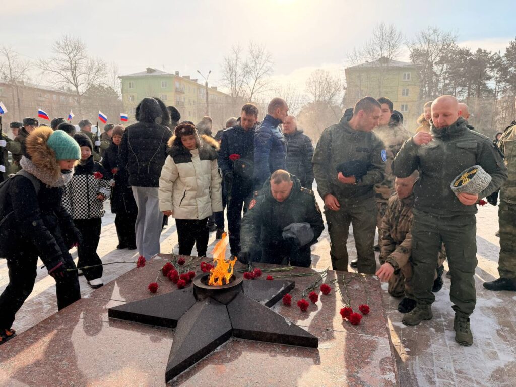 В честь Дня защитника Отечества прошел торжественный митинг