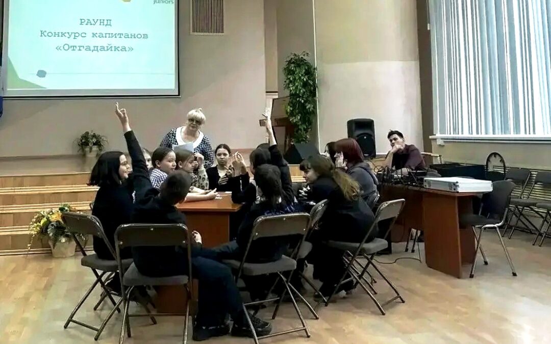 Школьников Ангарска познакомили с будущими профессиями