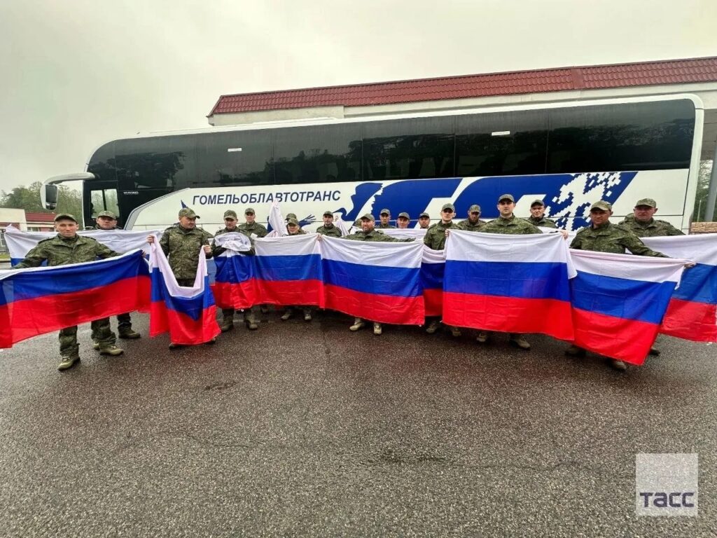 Ангарчанин вернулся из украинского плена!