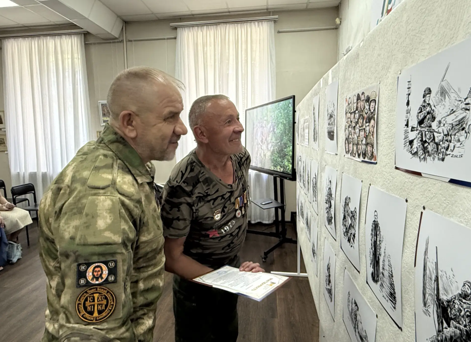 В Ангарске открылась выставка рисунков, посвященная участникам СВО