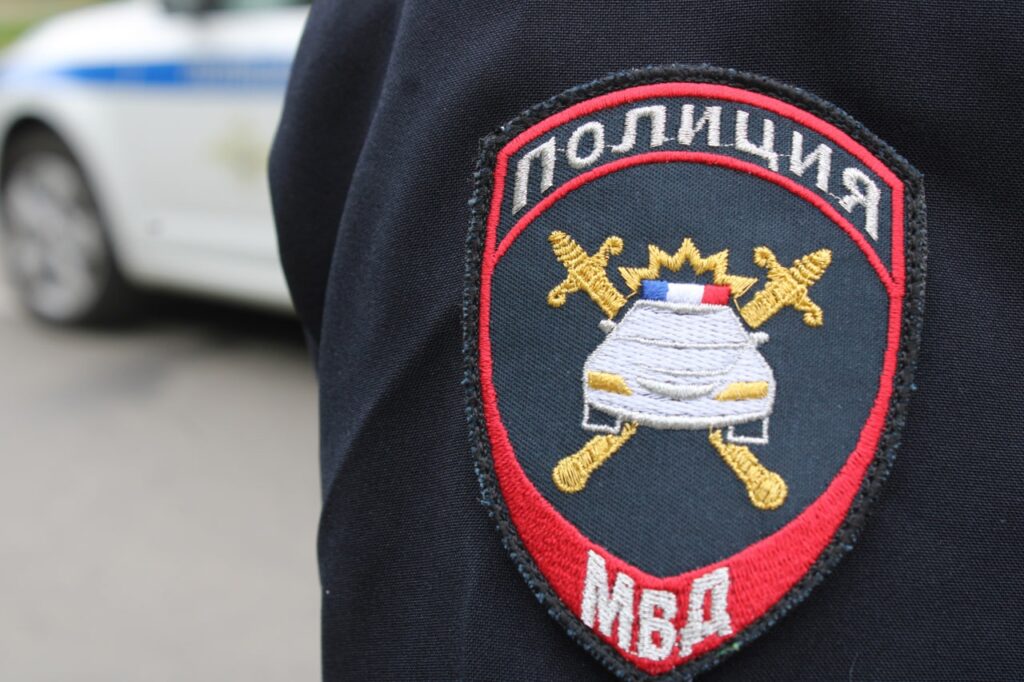 В Ангарске полицейские предотвратили попытку продажи крупной партии синтетических наркотиков