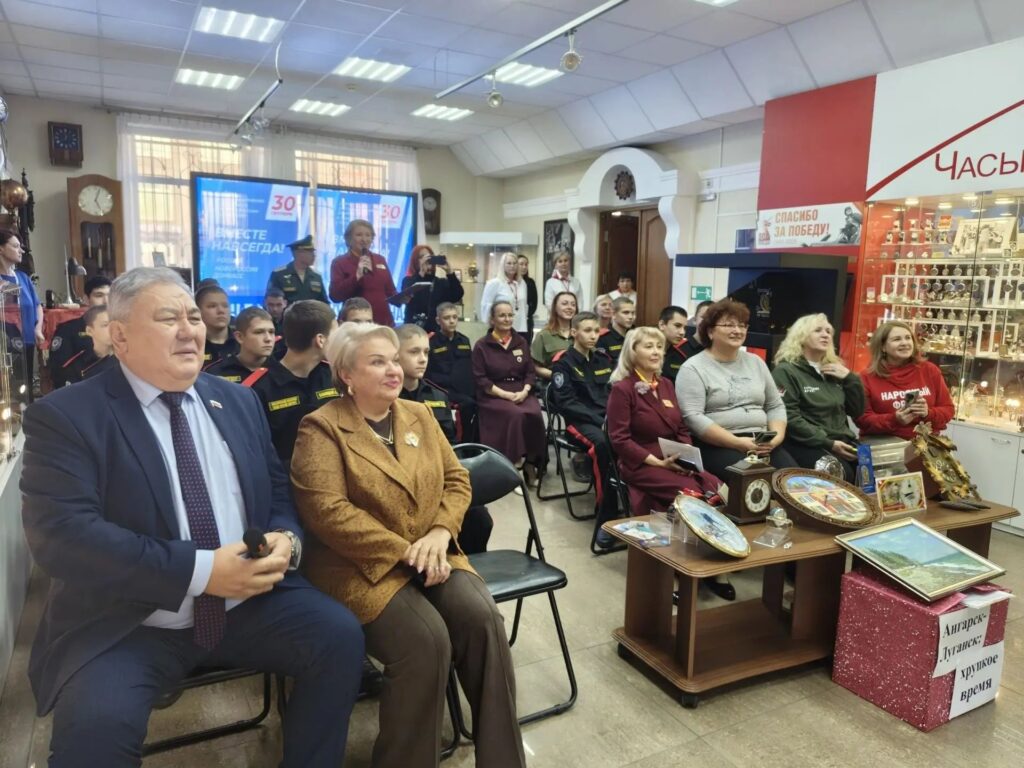 Из Ангарска в Луганск отправят экспонаты для музея часов